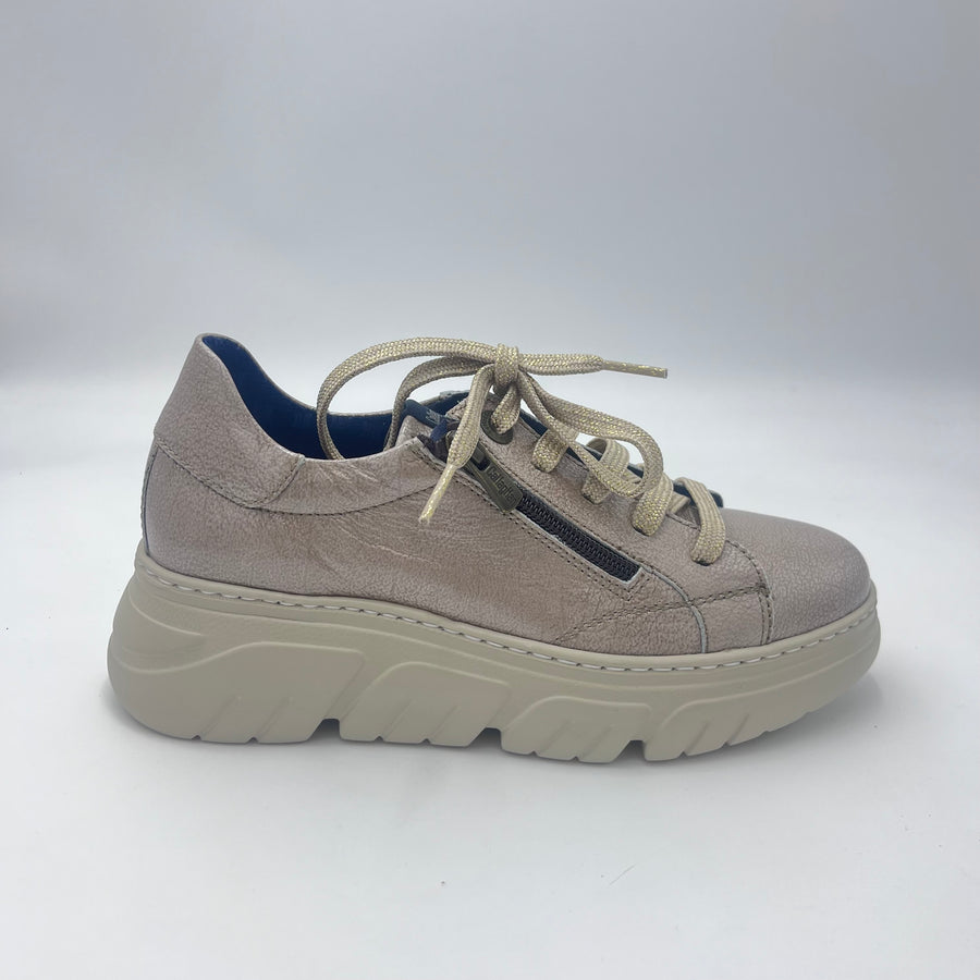 Sneaker Callaghan - Platform in Vernice Beige Perlato — vista 3