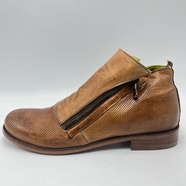 Stivaletto Jp. David - Stivaletto Casual in Pelle Traforata con Doppia Zip Asimmetrica