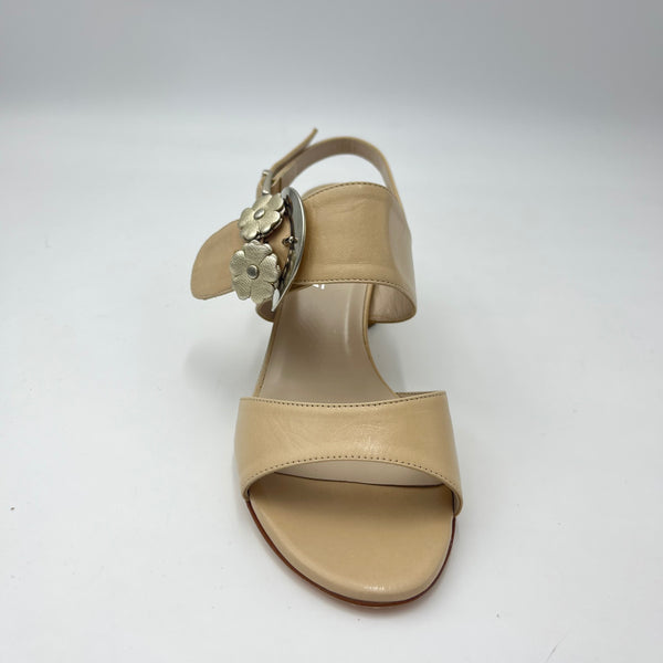 Sandalo Melluso - Sandalo Beige con Fibbia Floreale Metallica
