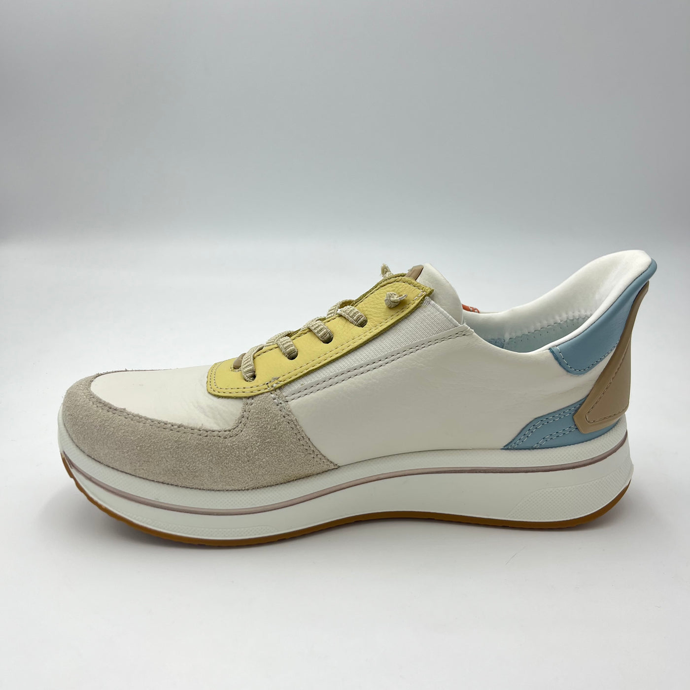 Sneaker Ara- Sneaker Ara Bamboo con Accenti Gialli e Suede