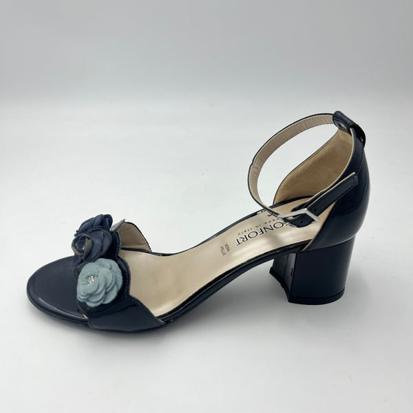 Sandalo Confort - Sandalo in Vernice Nera con Bouquet di Rose