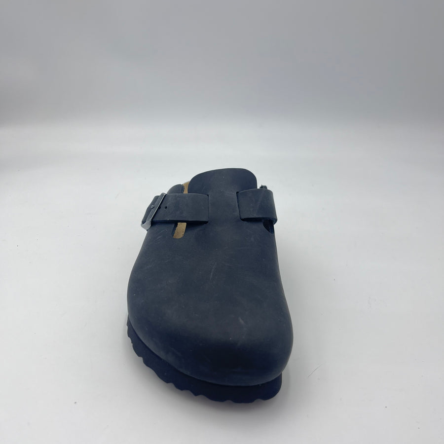 Birkenstock Boston - Sabot in Pelle Oliata Nera — vista 2