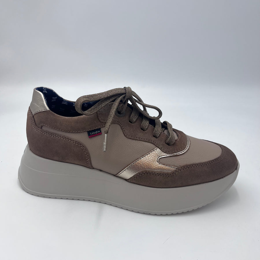 Sneaker Callaghan - Platform in Camoscio e Pelle Taupe — vista 3