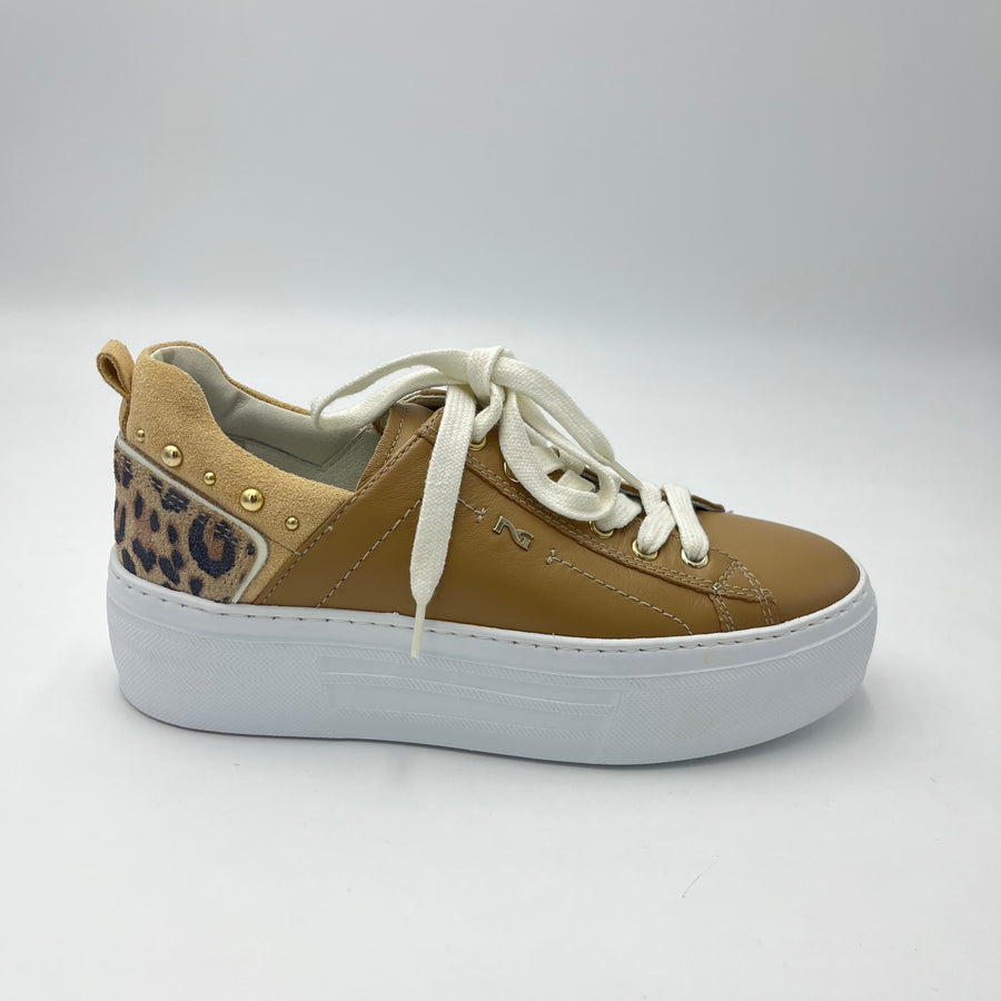 Sneaker Nero Giardini - Sneaker Cuoio con Dettaglio Animalier e Borchie Dorate