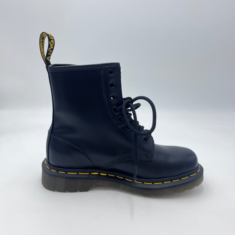 Dr. Martens Anfibio - Anfibio Stringato in Pelle