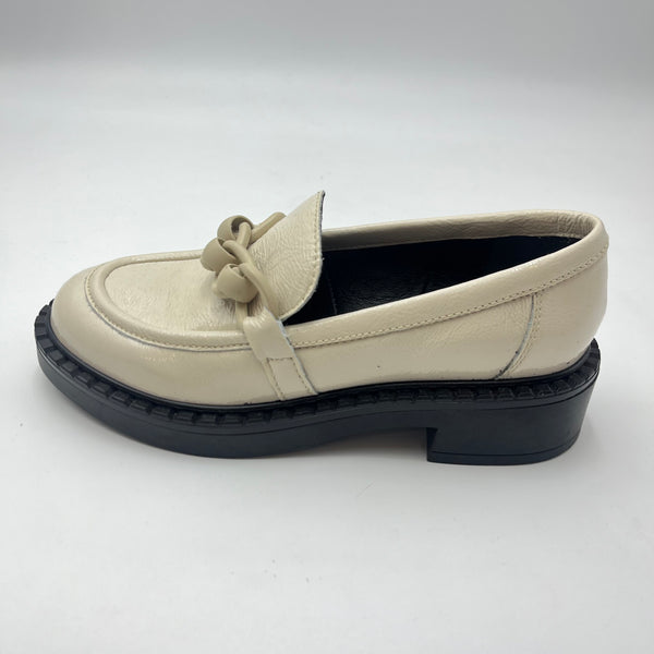 Mocassino Frau - Mocassino Beige Lucido con Suola Nera a Contrasto