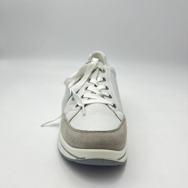 Sneaker Ara - Sneaker Bianca in Pelle con Dettaglio Suede Grigio e Celeste